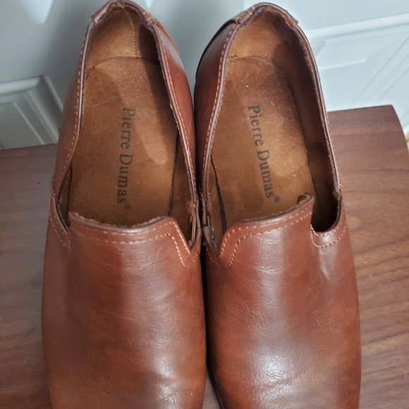 Pierre Dumas Size 6 MAY-135 Slip-on Mid-Heel Loafers EUC - Picture 4 of 10